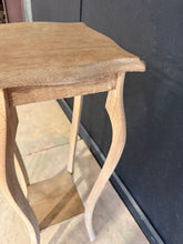 Load image into Gallery viewer, Oak Plant Stand
