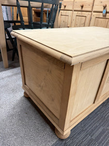 Stripped Blanket Box