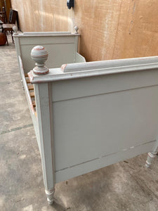 Single Pine Bed
