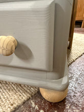 Load image into Gallery viewer, Chunky Pine Drawers

