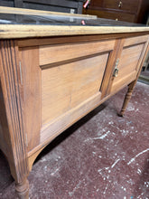 Load image into Gallery viewer, Stripped Mahogany Washstand
