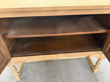 Load image into Gallery viewer, Stripped Oak Blanket Box
