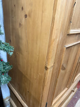 Load image into Gallery viewer, Solid Pine Wardrobe
