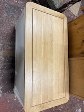 Load image into Gallery viewer, Oak Furniture Land Hove Blanket Box
