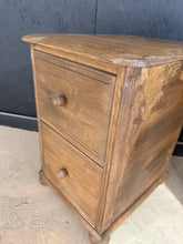 Load image into Gallery viewer, 2 x Oak Bedsides
