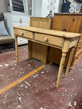 Load image into Gallery viewer, Pine Console Table
