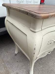 Bombe Chest