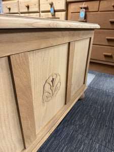 Stripped Blanket Box