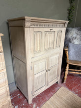 Load image into Gallery viewer, Stripped Oak Drinks Cabinet
