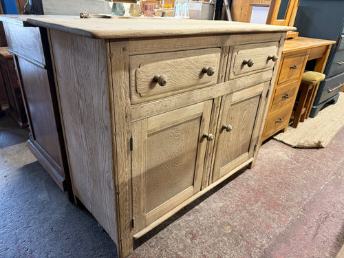 This beautiful Ercol sideboard has been fully restored to its original, natural finish and could be enhanced with a layer of wax for added protection. It’s in good condition overall, showing just a few minor marks. Offering plenty of storage, it features two dovetail-jointed drawers above a double cupboard with one shelf inside.

Overall Dimensions

122cm wide x 51cm deep x 91cm high

DELIVERY AVAILABLE      

For our other items see our website https://fossewayfurniture.co.uk

collection from our shop at c