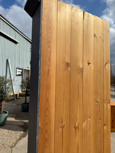 Pine Corner Unit