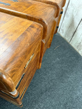 Load image into Gallery viewer, Hardwood Blanket Box
