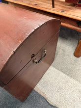 Load image into Gallery viewer, Victorian Pine Box
