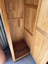 Load image into Gallery viewer, Single Oak Wardrobe
