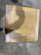 Load image into Gallery viewer, Two Tone Side Table
