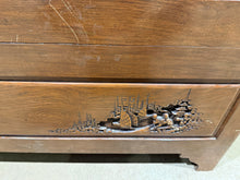 Load image into Gallery viewer, Blanket Box
