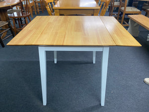 Drop Leaf Table