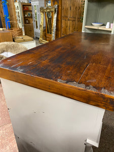 Mahogany Chest Of Drawers