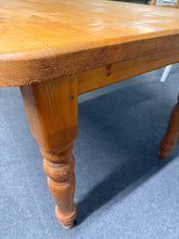 Load image into Gallery viewer, Solid Pine Dining Table
