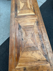 Diamond Bench