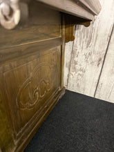 Load image into Gallery viewer, Oriental Style Bench
