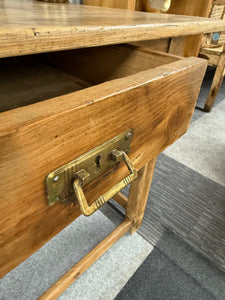 Antique Pine Prep Table