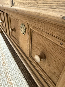 Oak Coffer