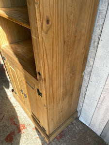 Corona Pine Bookcase