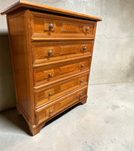 Load image into Gallery viewer, A practical five-drawer chest offering generous storage space. This piece is structurally sound with a solid build, showing minor cosmetic wear consistent with pre-loved furniture. Ideal for bedrooms or living spaces where reliable storage is needed.

Delivery Available

Overall Dimensions

76cm wide x 36cm deep x 88.5cm high

