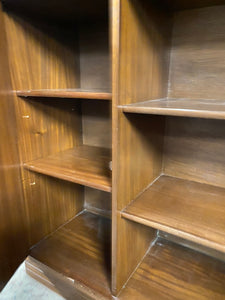 Bookcase / Cupboard
